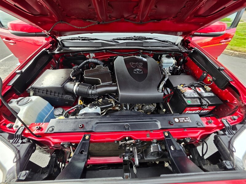 2016 Toyota Tacoma 4X4 TRD OFF ROAD CRAWL CONTROL DIFF LOCK / LIFTED / SUNROOF / FUEL WHEELS / NEW TIRES / 1-OWNER - Photo 30 - Portland, OR 97217