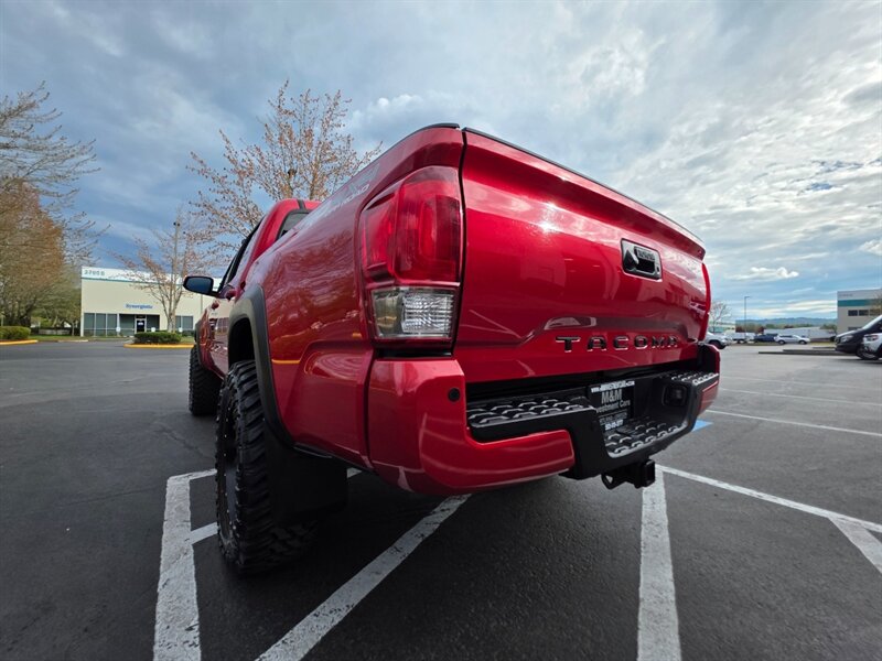 2016 Toyota Tacoma 4X4 TRD OFF ROAD CRAWL CONTROL DIFF LOCK / LIFTED / SUNROOF / FUEL WHEELS / NEW TIRES / 1-OWNER - Photo 11 - Portland, OR 97217