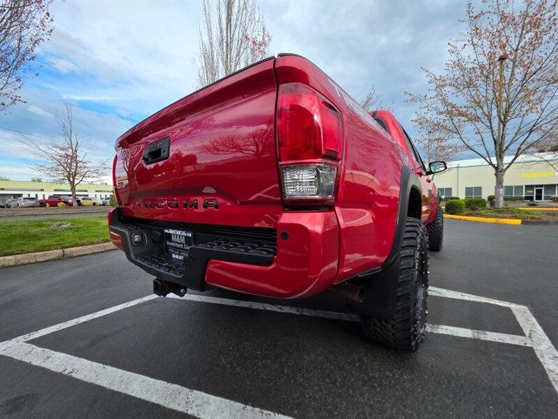 2016 Toyota Tacoma 4X4 TRD OFF ROAD CRAWL CONTROL DIFF LOCK / LIFTED / SUNROOF / FUEL WHEELS / NEW TIRES / 1-OWNER - Photo 12 - Portland, OR 97217