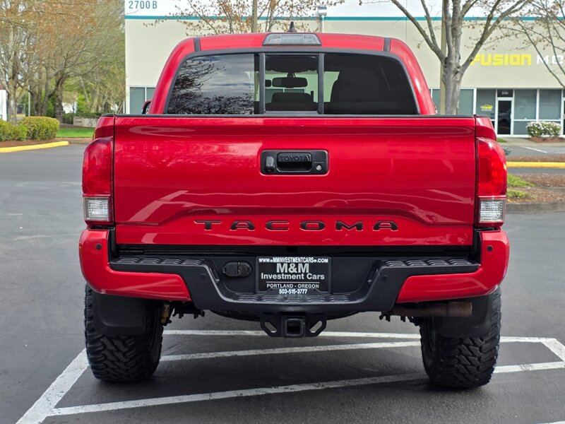 2016 Toyota Tacoma 4X4 TRD OFF ROAD CRAWL CONTROL DIFF LOCK / LIFTED / SUNROOF / FUEL WHEELS / NEW TIRES / 1-OWNER - Photo 6 - Portland, OR 97217