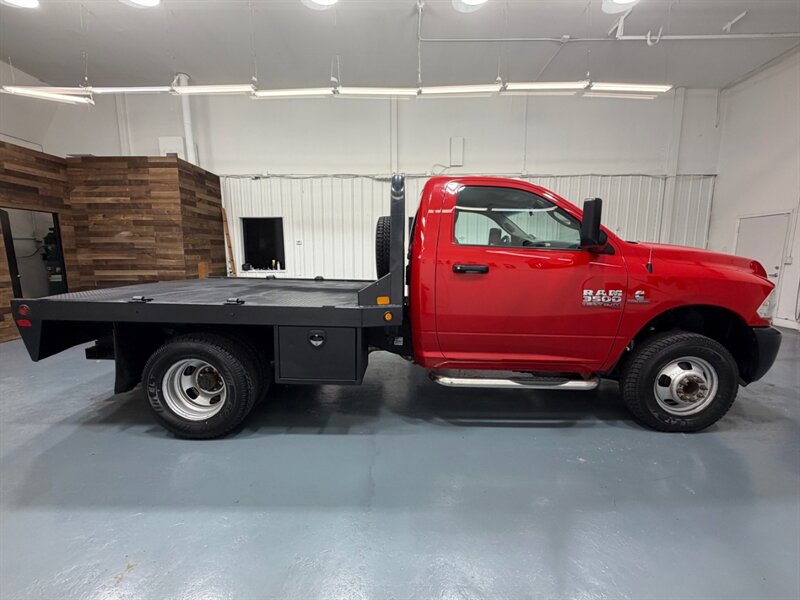 2017 RAM 3500 Tradesman 4X4 6-SPEED MANUAL 6.7L CUMMINS DIESEL /DUALLY /FLAT BED /LONG BED /ZERO RUST / 89K MILES - Photo 4 - Gladstone, OR 97027