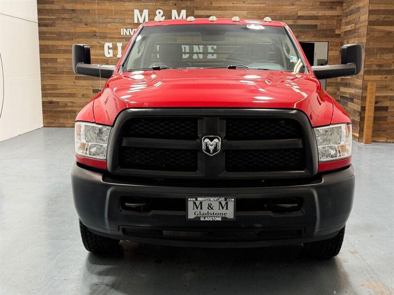 2017 RAM 3500 Tradesman 4X4 6-SPEED MANUAL 6.7L CUMMINS DIESEL /DUALLY /FLAT BED /LONG BED /ZERO RUST / 89K MILES - Photo 5 - Gladstone, OR 97027