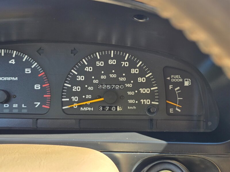 1998 Toyota 4Runner LIMITED 4X4 DIFF LOCK / NEW TIMING BELT / 4 " LIFT / NEW WHEELS + TIRES / AMAZING SHAPE !! - Photo 44 - Portland, OR 97217