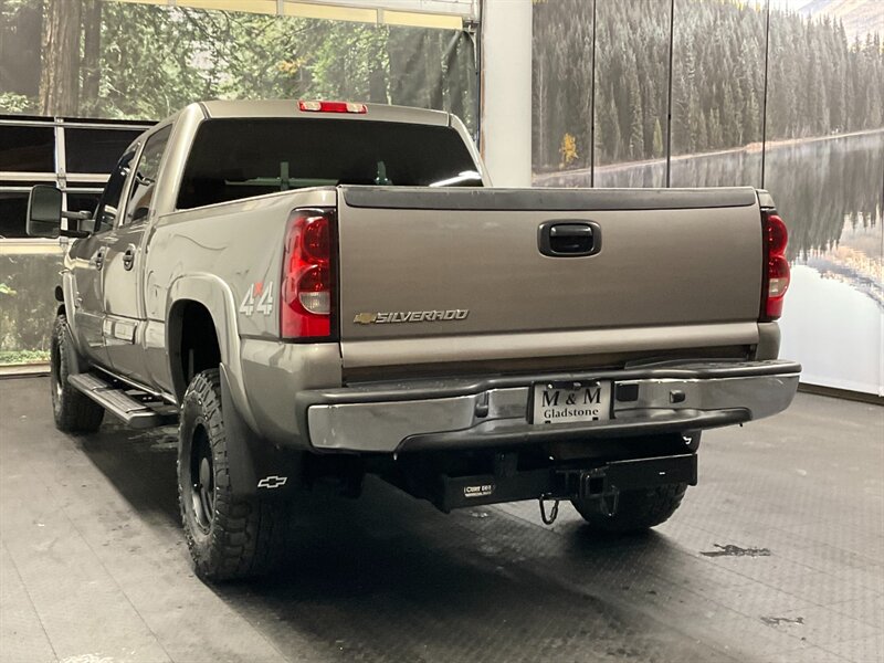 2007 Chevrolet Silverado 2500 LT Crew Cab 4X4 / 6.6L DIESEL / LBZ MOTOR  Leather & Heated Seats / LBZ MOTOR  / LOCAL TRUCK / RUST FREE / 109,000 MILES - Photo 7 - Gladstone, OR 97027