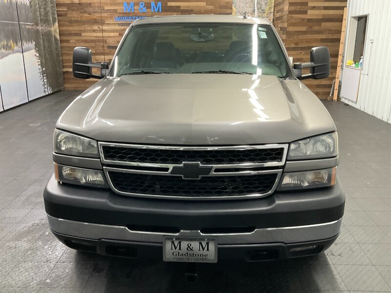 2007 Chevrolet Silverado 2500 LT Crew Cab 4X4 / 6.6L DIESEL / LBZ MOTOR  Leather & Heated Seats / LBZ MOTOR  / LOCAL TRUCK / RUST FREE / 109,000 MILES - Photo 5 - Gladstone, OR 97027