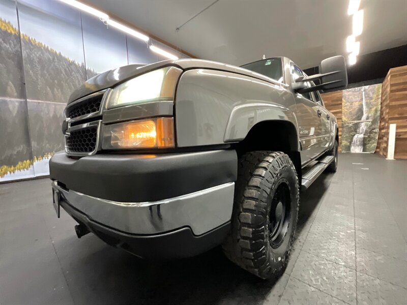 2007 Chevrolet Silverado 2500 LT Crew Cab 4X4 / 6.6L DIESEL / LBZ MOTOR  Leather & Heated Seats / LBZ MOTOR  / LOCAL TRUCK / RUST FREE / 109,000 MILES - Photo 9 - Gladstone, OR 97027