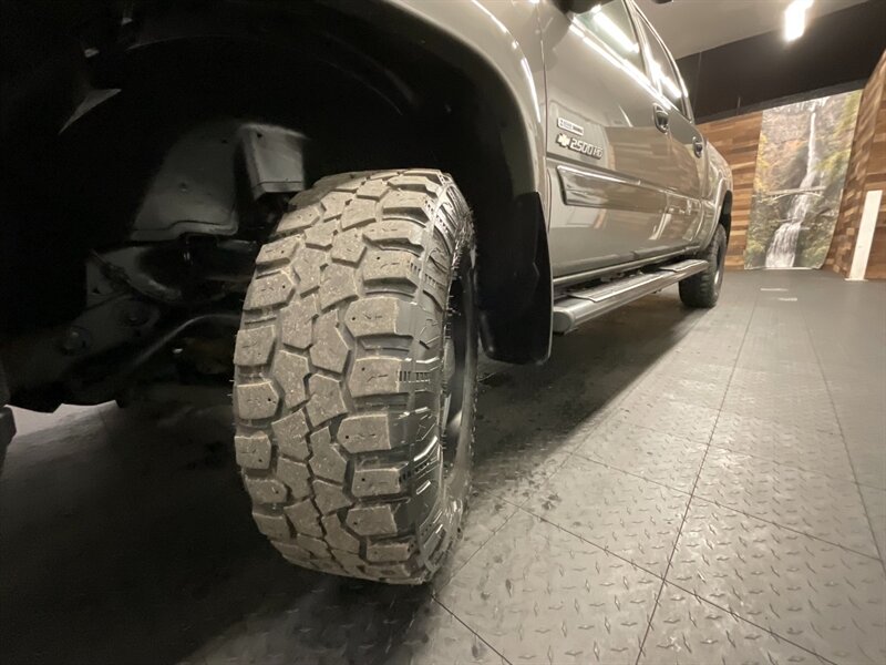 2007 Chevrolet Silverado 2500 LT Crew Cab 4X4 / 6.6L DIESEL / LBZ MOTOR  Leather & Heated Seats / LBZ MOTOR  / LOCAL TRUCK / RUST FREE / 109,000 MILES - Photo 24 - Gladstone, OR 97027