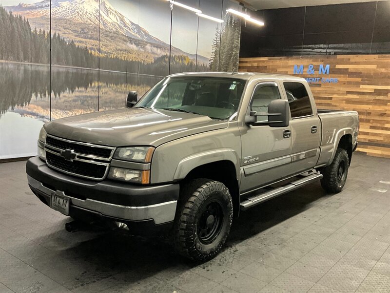 2007 Chevrolet Silverado 2500 LT Crew Cab 4X4 / 6.6L DIESEL / LBZ MOTOR  Leather & Heated Seats / LBZ MOTOR  / LOCAL TRUCK / RUST FREE / 109,000 MILES - Photo 25 - Gladstone, OR 97027