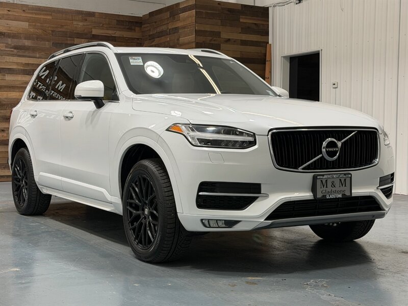 2018 Volvo XC90 T6 Momentum AWD 3RD ROW SEAT Panoramic Sunroof / Momentum Plus Pkg - Photo 59 - Gladstone, OR 97027