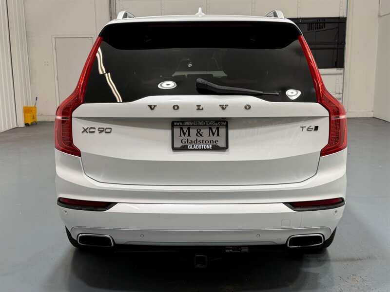 2018 Volvo XC90 T6 Momentum AWD 3RD ROW SEAT Panoramic Sunroof / Momentum Plus Pkg - Photo 6 - Gladstone, OR 97027