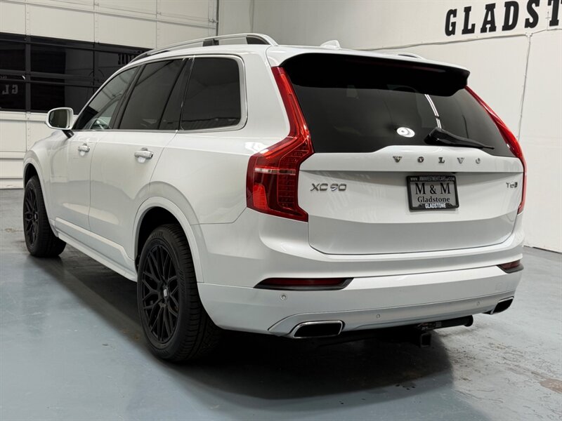 2018 Volvo XC90 T6 Momentum AWD 3RD ROW SEAT Panoramic Sunroof / Momentum Plus Pkg - Photo 8 - Gladstone, OR 97027