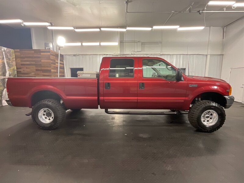 2001 Ford F-350 Lariat Crew Cab 4X4   - Photo 4 - Gladstone, OR 97027