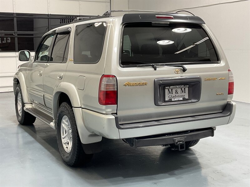 2000 Toyota 4Runner Limited 4X4 / 3.4L V6 / Rear Diff Lock / 1-OWNER  / LOCAL TOYOTA w. ZERO RUST / TIMING BELT SERVICE DONE - Photo 7 - Gladstone, OR 97027