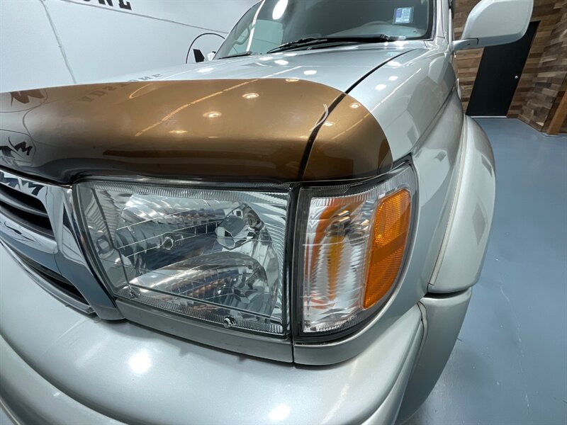 2000 Toyota 4Runner Limited 4X4 / 3.4L V6 / Rear Diff Lock / 1-OWNER  / LOCAL TOYOTA w. ZERO RUST / TIMING BELT SERVICE DONE - Photo 26 - Gladstone, OR 97027