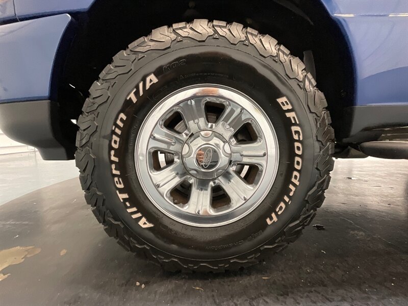 2009 Ford Ranger XLT Super Cab 4X4 / 4.0L V6 / 5-SPEED MANUAL  / LOCAL ZERO RUST - Photo 23 - Gladstone, OR 97027