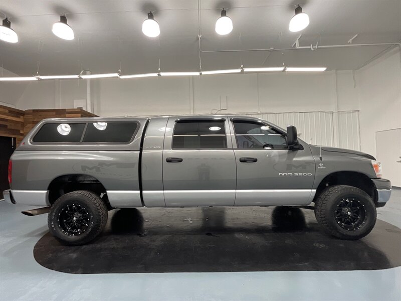 2006 Dodge Ram 2500 SLT MEGA CAB / 5.9L CUMMINS DIESEL H.O. / LOW MILE  LOCAL RUST FREE / 62,000 MILE - Photo 4 - Gladstone, OR 97027