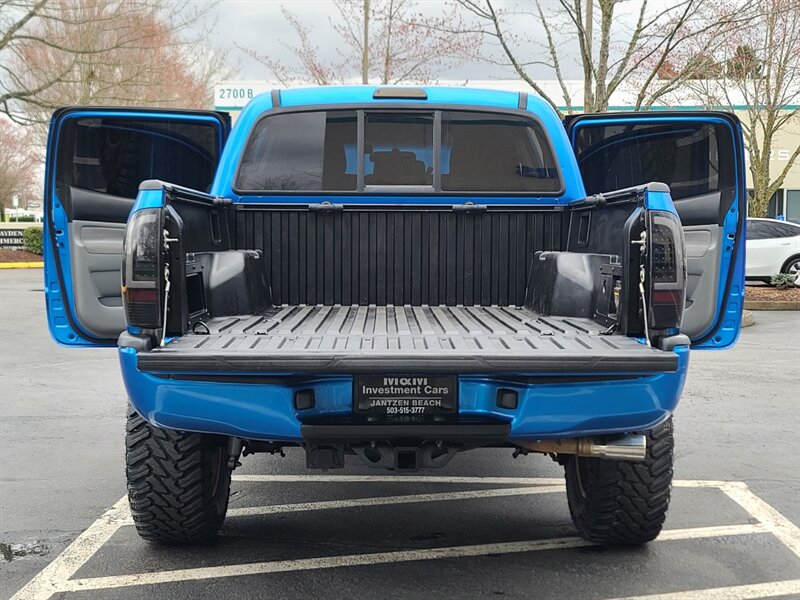 2007 Toyota Tacoma TRD 4X4 / V6 4.0L / 6 SPEED / LOW MILES / LIFTED  / MANUAL / CUSTOM WHEELS / NEW TIRES / LOCAL / RUST FREE - Photo 20 - Portland, OR 97217