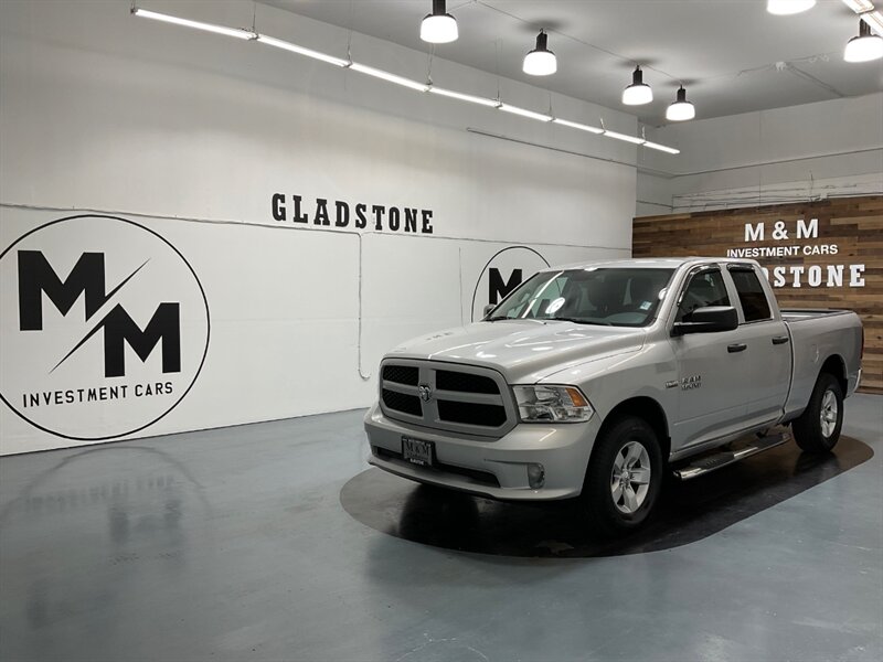 2016 RAM 1500 Quad Cab 4X4 / 5.7L V8 / 1-OWNER / 16,000 MILES  / LOCAL TRUCK - Photo 25 - Gladstone, OR 97027