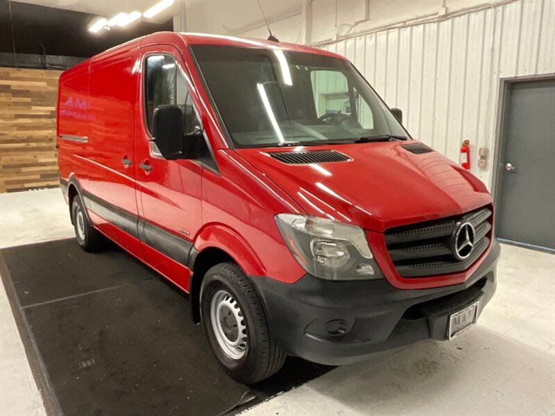 2016 Mercedes-Benz Sprinter 2500 CARGO VAN  / 2.1L 4Cyl DIESEL / 1-OWNER  / Backup Camera / Standard Roof & 144 " WB / Excel Cond - Photo 2 - Gladstone, OR 97027