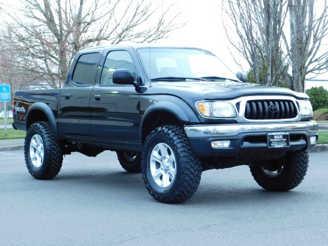 2002 Toyota Tacoma SR5 Double Cab / 4x4 / V6 3.4L / TRD LIFTED LIFTED