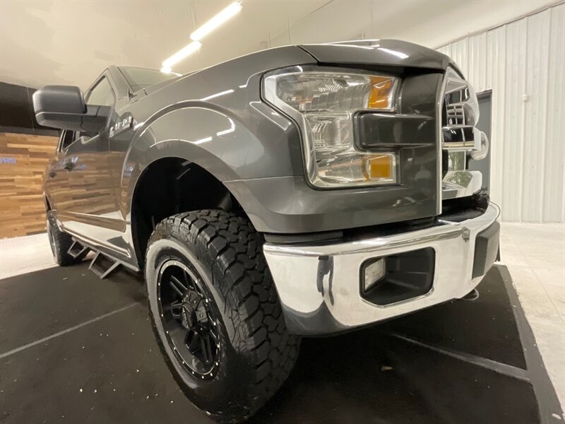 2016 Ford F-150 XLT Crew Cab 4X4 / 5.0L V8 / BRAND NEW TIRES  / Excellent Condition / Running board & Raceline Wheels - Photo 9 - Gladstone, OR 97027