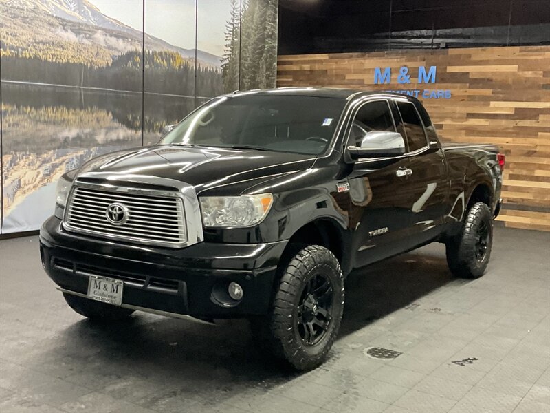 2013 Toyota Tundra Limited 4X4 / 5.7L V8 / Leather / LIFTED & SHARP ...