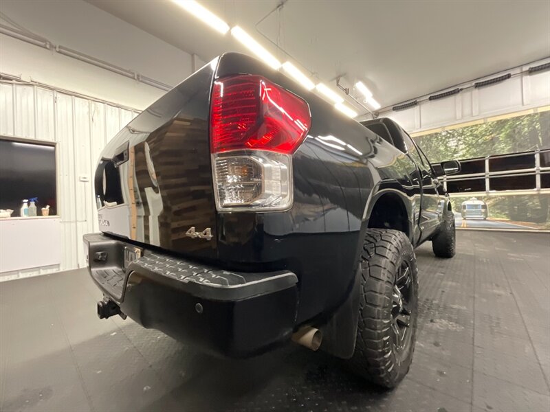 2013 Toyota Tundra Limited 4X4 / 5.7L V8 / Leather / LIFTED & SHARP  Leather & Heated Seats / Backup Camera / LOCAL TRUCK / RUST FREE - Photo 12 - Gladstone, OR 97027