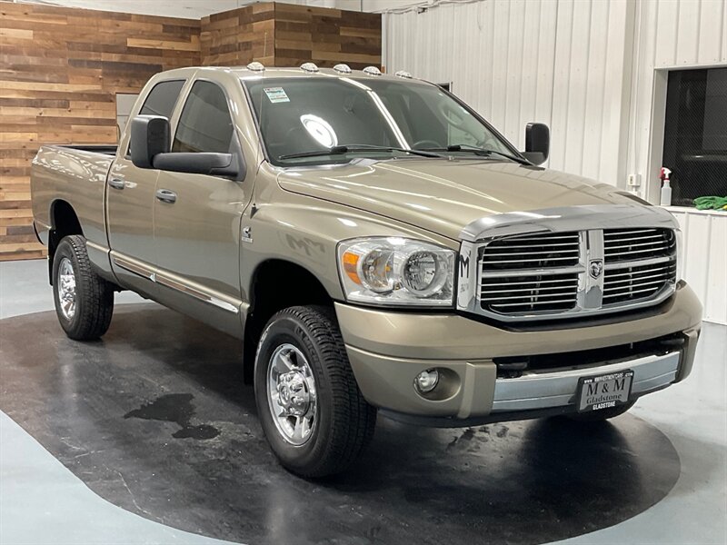 2006 Dodge Ram 2500 Laramie Quad Cab 4X4 / 5.9L CUMMINS DIESEL / CLEAN  / Sunroof / Leather - Photo 2 - Gladstone, OR 97027