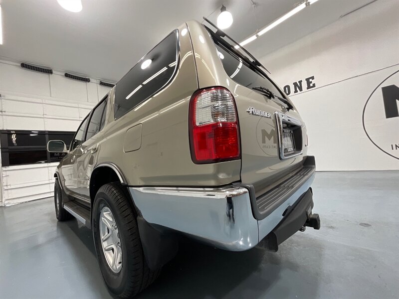 2002 Toyota 4Runner SR5 4X4 / V6 / 1-OWNER / 102,000 MILES  / FRESH TIMING BELT SERVICE DONE - Photo 50 - Gladstone, OR 97027