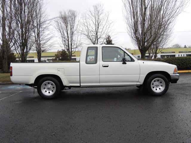 1992 Toyota Tacoma Deluxe / Extended Cab / Low Miles / 4CYL / Excel C   - Photo 4 - Portland, OR 97217