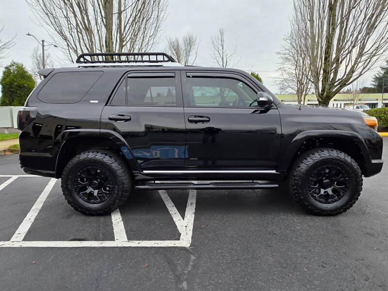 2011 Toyota 4Runner SR5 4X4 / V6 4.0L / 7-PASSENGER / HEATED LEATHER  / SUNROOF / PARK SENSORS / NEW BF GOODRICH TIRES / SERVICE RECORDS - Photo 4 - Portland, OR 97217
