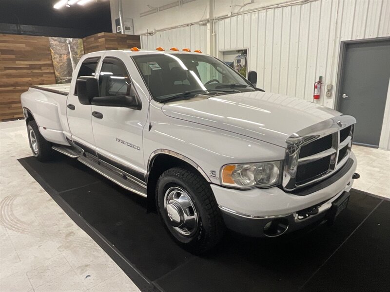 2005 Dodge Ram 3500 SLT / 5.9L DIESEL / DUALLY / 6-SPEED / 1-OWNER  / RUST FREE / 108K MILES - Photo 2 - Gladstone, OR 97027