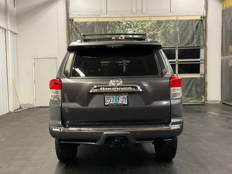 2011 Toyota 4Runner SR5 Sport Utility 4X4 / Sunroof / TRD WHEELS  LUGGAGE RACK / BRAND NEW TRD WHEELS & TIRES /  Backup Camera - Photo 6 - Gladstone, OR 97027