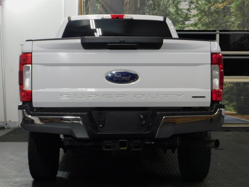 2017 Ford F-250 Super Duty XLT Crew   - Photo 6 - Gladstone, OR 97027