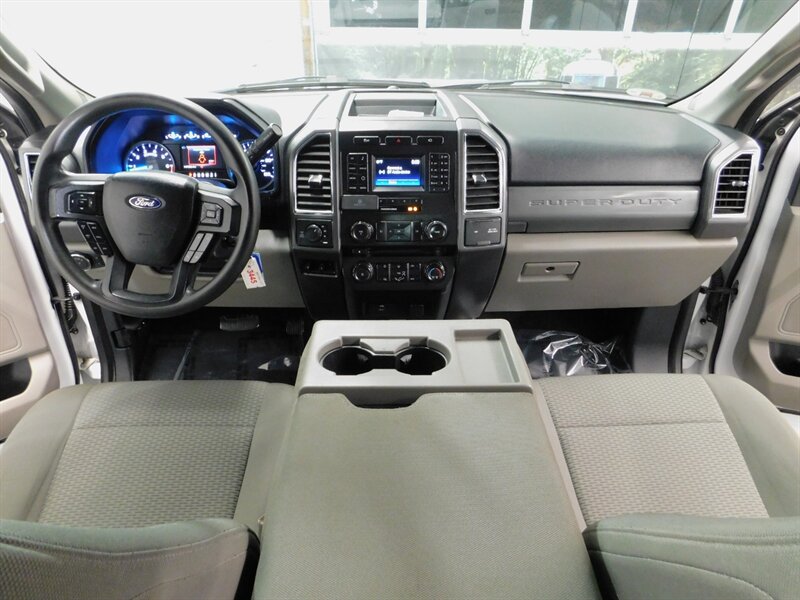 2017 Ford F-250 Super Duty XLT Crew   - Photo 16 - Gladstone, OR 97027