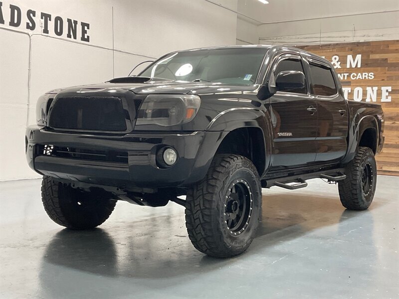 2007 Toyota Tacoma TRD SPORT / Double Cab / 4X4 / 4.0L V6 / LIFTED / LOCAL ZERO RUST - Photo 25 - Gladstone, OR 97027