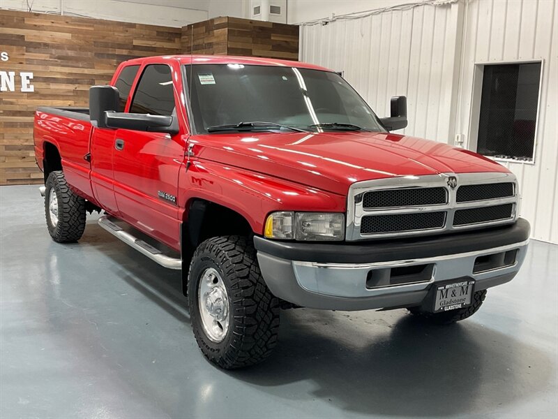 2001 Dodge Ram 2500 SLT 4Dr Quad Cab 4X4 / 5.9L DIESEL /6-SPEED MANUAL  / Long Bed / LOCAL w. ZERO RUST - Photo 2 - Gladstone, OR 97027