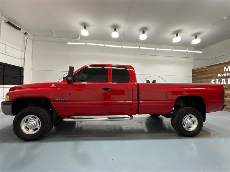 2001 Dodge Ram 2500 SLT 4Dr Quad Cab 4X4 / 5.9L DIESEL /6-SPEED MANUAL  / Long Bed / LOCAL w. ZERO RUST - Photo 3 - Gladstone, OR 97027