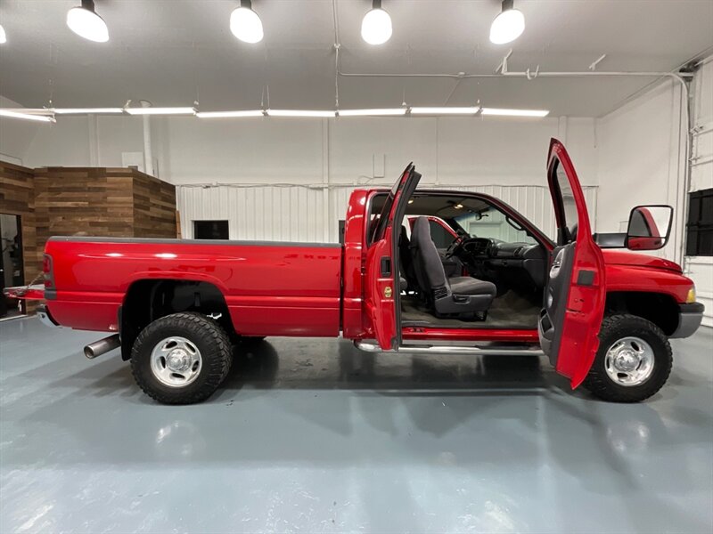 2001 Dodge Ram 2500 SLT 4Dr Quad Cab 4X4 / 5.9L DIESEL /6-SPEED MANUAL  / Long Bed / LOCAL w. ZERO RUST - Photo 6 - Gladstone, OR 97027