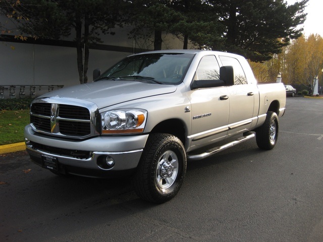 2006 Dodge Ram 3500 SLT MEGACAB 4X4 *5.9L* HO CUMMINS DIESEL.1-TON