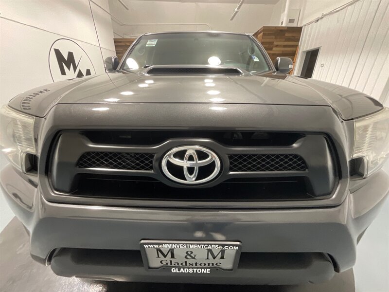 2013 Toyota Tacoma PreRunner SR5 TRD SPORT / 4.0L V6 / Double Cab  / RUST FREE / LOCAL - Photo 29 - Gladstone, OR 97027