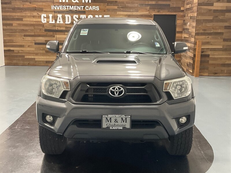 2013 Toyota Tacoma PreRunner SR5 TRD SPORT / 4.0L V6 / Double Cab  / RUST FREE / LOCAL - Photo 7 - Gladstone, OR 97027