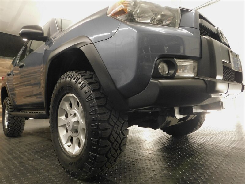 2011 Toyota 4Runner Trail 4X4 / Crawl Control / LIFTED LIFTED   - Photo 10 - Gladstone, OR 97027