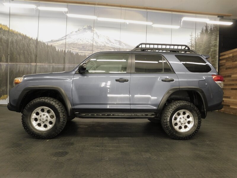 2011 Toyota 4Runner Trail 4X4 / Crawl Control / LIFTED LIFTED   - Photo 3 - Gladstone, OR 97027