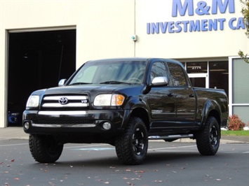 2004 Toyota Tundra V8 / DOUBLE CAB / 4WD / Leather / LIFTED Truck