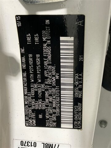 2016 Toyota Sequoia SR5 Sport Utility 4WD / 5.7L V8 / 3RD Row Seat  /BRAND NEW TIRES/  LOCAL SUV w/ZERO RUST / Backup Camera - Photo 57 - Gladstone, OR 97027