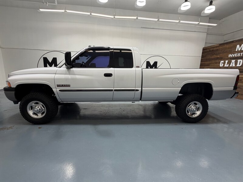2001 Dodge Ram 2500 SLT Plus 4X4 5.9L CUMMINS DIESEL/1-OWNER/107K MILE  /LONG  BED / ZERO RUST - Photo 3 - Gladstone, OR 97027