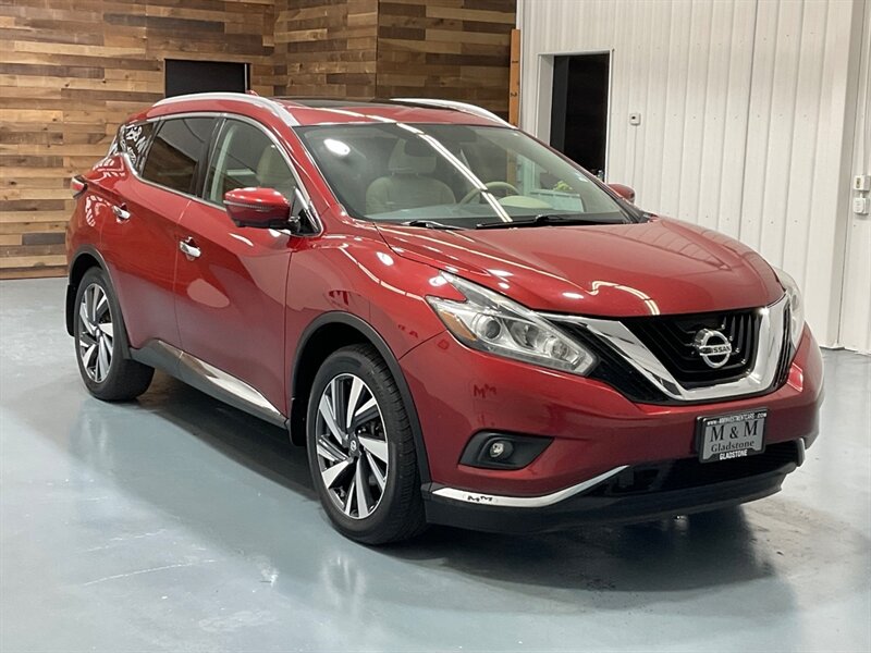 2018 Nissan Murano Platinum AWD / Panoramic Sunroof / Leather /Navi  / LOCAL SUV - Photo 2 - Gladstone, OR 97027