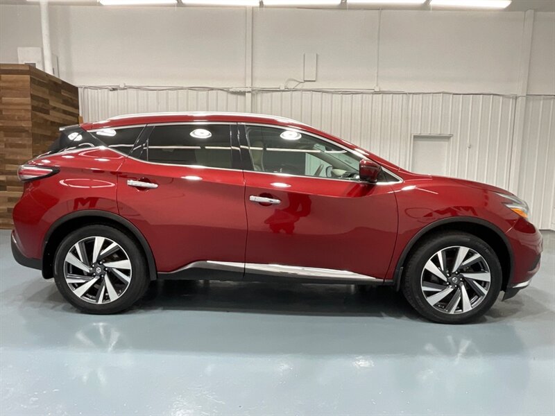 2018 Nissan Murano Platinum AWD / Panoramic Sunroof / Leather /Navi  / LOCAL SUV - Photo 4 - Gladstone, OR 97027