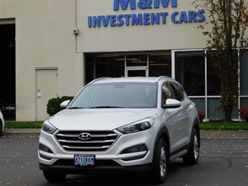 2017 Hyundai Tucson 2.0L SE / AWD / Leather / Navi / LOW MILES SUV